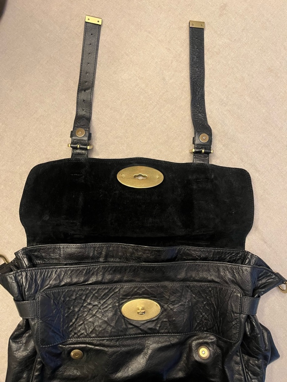 Black Mulberry Oversized Alexa Bag - Picture 8 of 10
